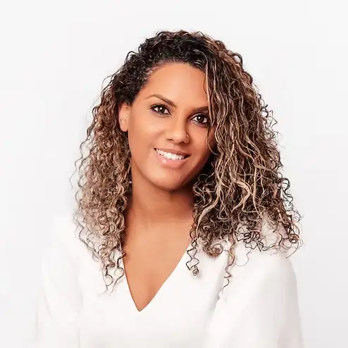 Esthephany - founder